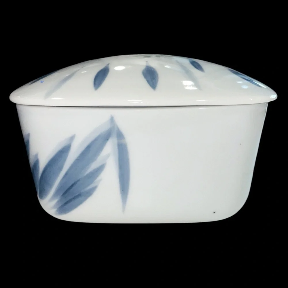 Otagiri Japanese Porcelain Trinket Box – Lidded Vanity Box / Grandmillennial